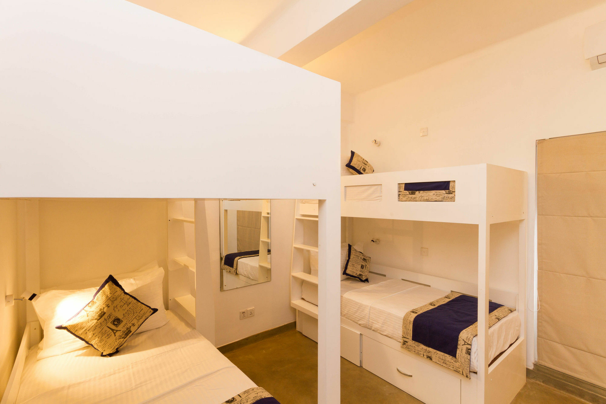 My Story Hostel Коломбо Екстериор снимка